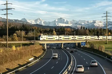 Používání švýcarské dálnice a nákup dálniční známky